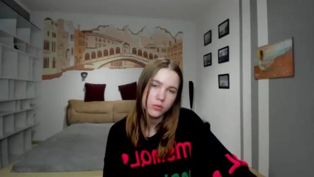 Image 10 of katerynagordon Stream on Chaturbate on 17 months ago