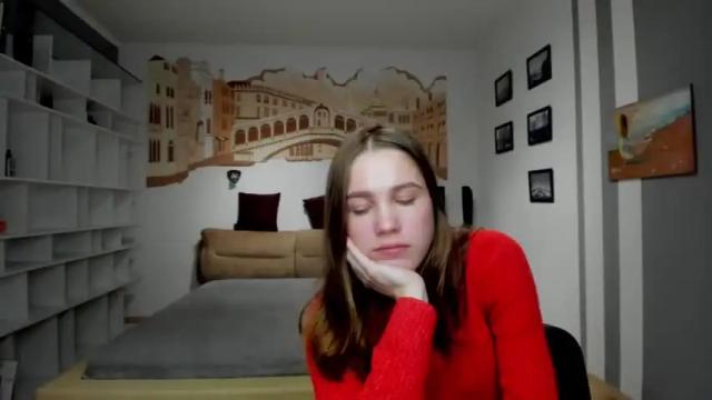 Image 12 of katerynagordon Stream on Chaturbate on 17 months ago