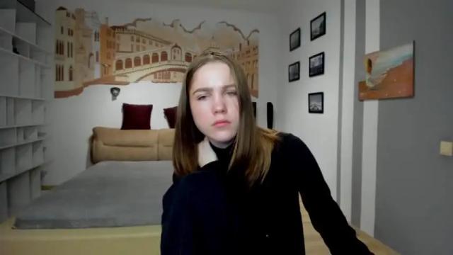 Image 10 of katerynagordon Stream on Chaturbate on 17 months ago