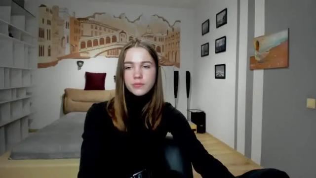 Image 4 of katerynagordon Stream on Chaturbate on 17 months ago