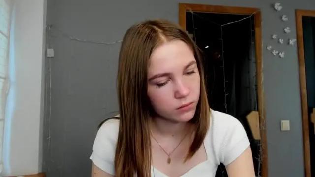 Image 7 of katerynagordon Stream on Chaturbate on 16 months ago