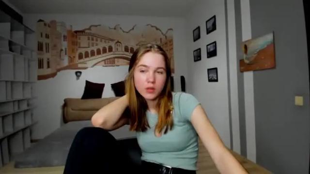 Image 11 of katerynagordon Stream on Chaturbate on 16 months ago