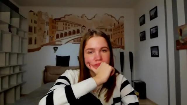 Image 4 of katerynagordon Stream on Chaturbate on 16 months ago