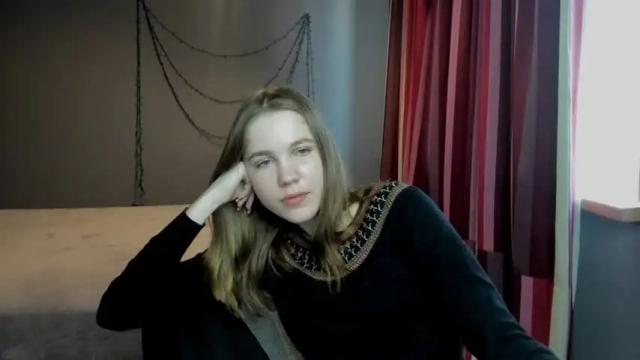 Image 4 of katerynagordon Stream on Chaturbate on 16 months ago