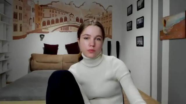Image 7 of katerynagordon Stream on Chaturbate on 16 months ago