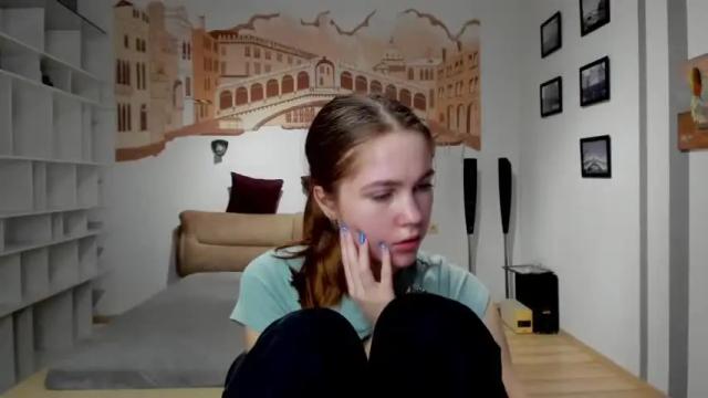 Image 11 of katerynagordon Stream on Chaturbate on 16 months ago