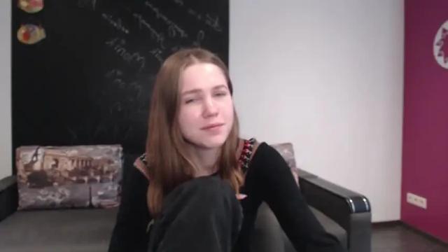 Image 4 of katerynagordon Stream on Chaturbate on 16 months ago
