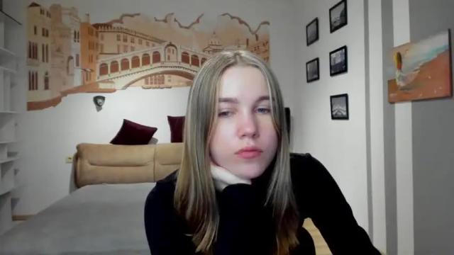 Image 11 of katerynagordon Stream on Chaturbate on 16 months ago