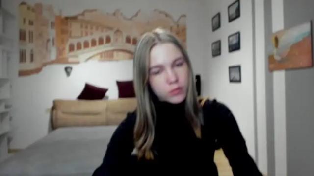 Image 3 of katerynagordon Stream on Chaturbate on 16 months ago