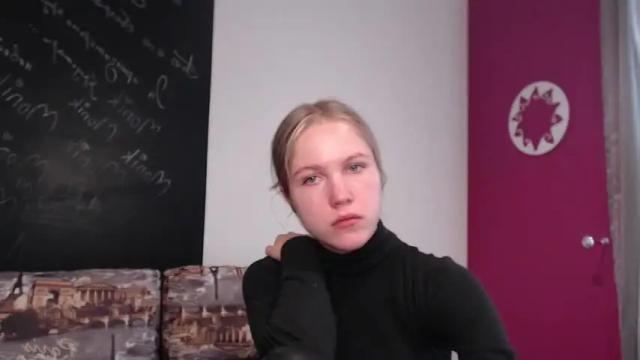 Image 3 of katerynagordon Stream on Chaturbate on 15 months ago