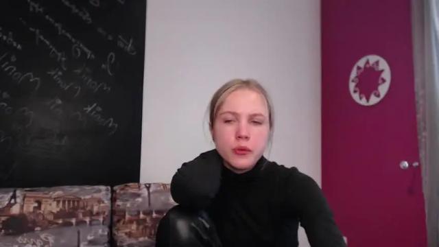 Image 8 of katerynagordon Stream on Chaturbate on 15 months ago