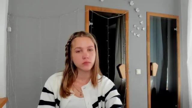 Image 11 of katerynagordon Stream on Chaturbate on 15 months ago