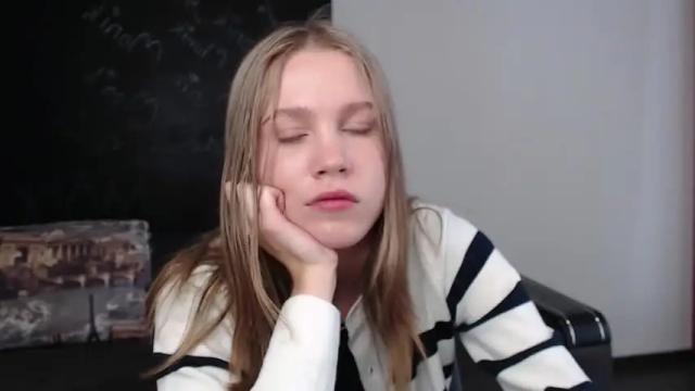 Image 8 of katerynagordon Stream on Chaturbate on 15 months ago