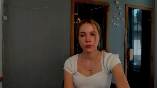 Image 6 of katerynagordon Stream on Chaturbate on 14 months ago