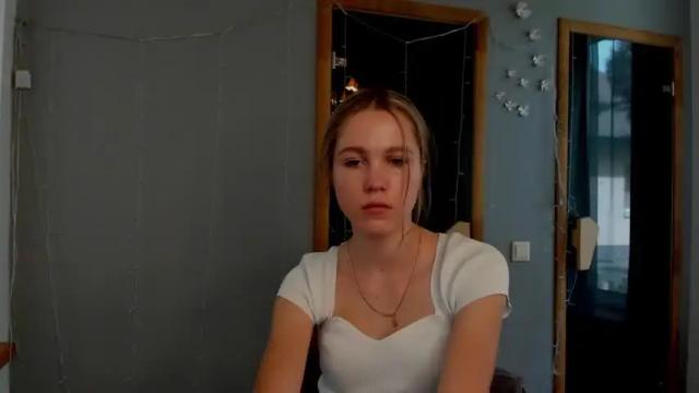 Image 8 of katerynagordon Stream on Chaturbate on 14 months ago