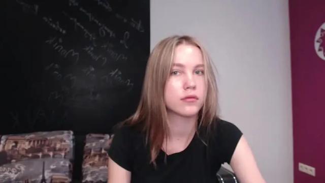 Image 10 of katerynagordon Stream on Chaturbate on 14 months ago