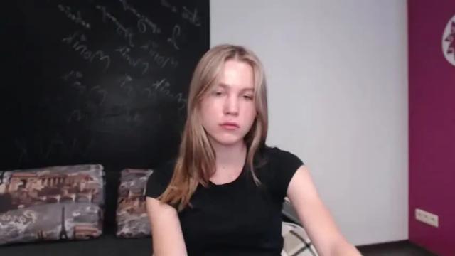 Image 2 of katerynagordon Stream on Chaturbate on 14 months ago