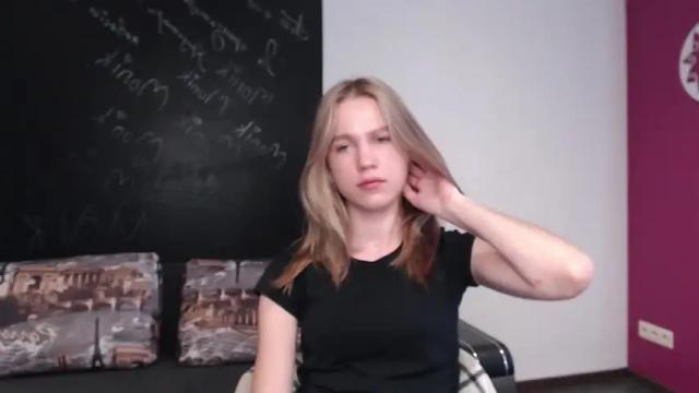 Image 3 of katerynagordon Stream on Chaturbate on 14 months ago