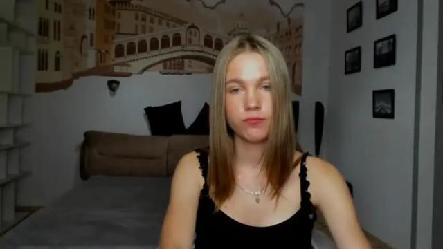 Image 10 of katerynagordon Stream on Chaturbate on 14 months ago