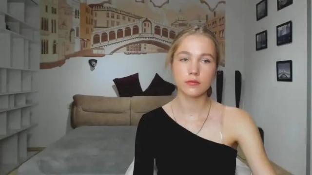 Image 3 of katerynagordon Stream on Chaturbate on 14 months ago