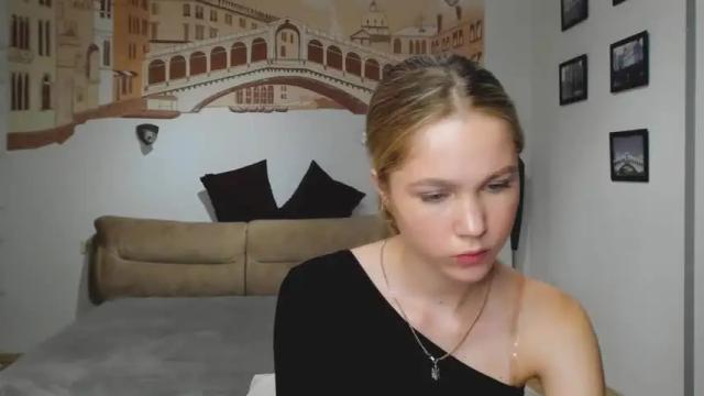 Image 8 of katerynagordon Stream on Chaturbate on 14 months ago