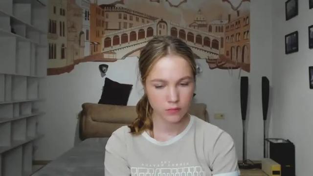 Image 6 of katerynagordon Stream on Chaturbate on 14 months ago