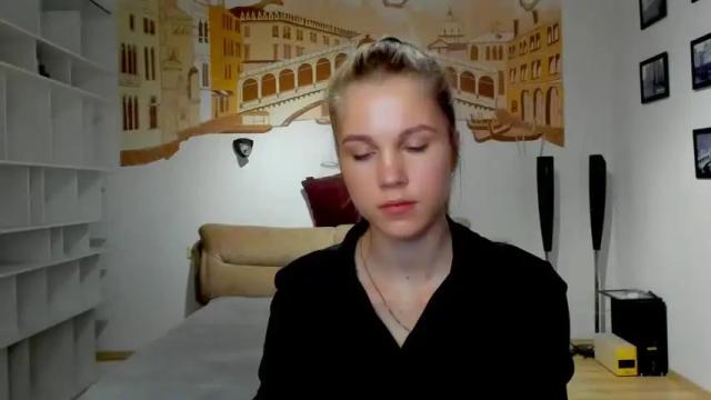 Image 8 of katerynagordon Stream on Chaturbate on 14 months ago