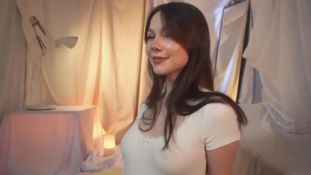 Image 11 of kateuwugirl Stream on Chaturbate on 13 months ago