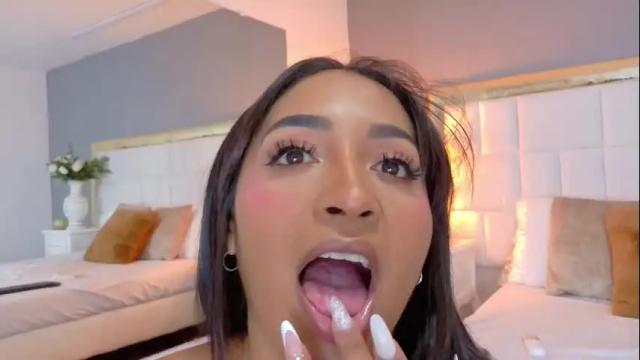 Image 6 of katevenegas Stream on Chaturbate on 16 days ago