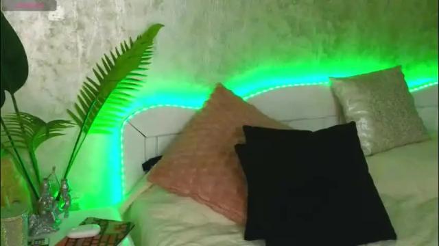 Image 7 of katey_riva35708 Stream on Chaturbate on 1 month ago