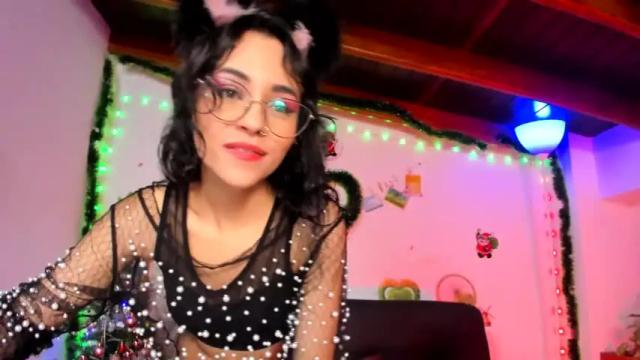 Image 2 of katha_blue Stream on Chaturbate on 17 months ago