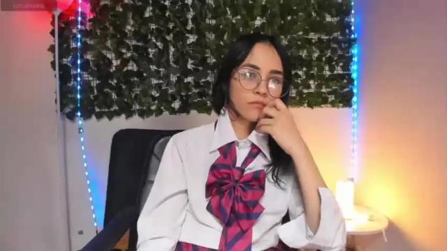Image 12 of katha_blue Stream on Chaturbate on 15 months ago