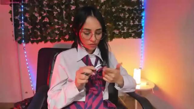 Image 2 of katha_blue Stream on Chaturbate on 15 months ago