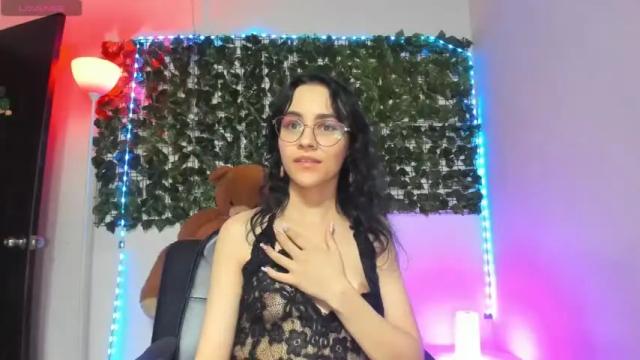 Image 2 of katha_blue Stream on Chaturbate on 15 months ago