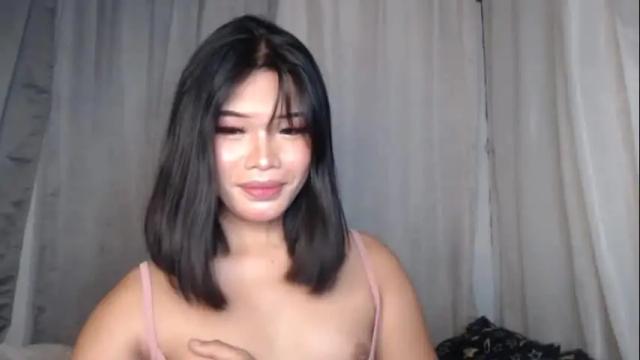 Image 10 of kathaleya_holly69 Stream on Chaturbate on 1 month ago
