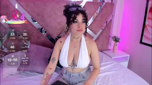 Image 3 of kathegomez_ Stream on Chaturbate on 1 month ago
