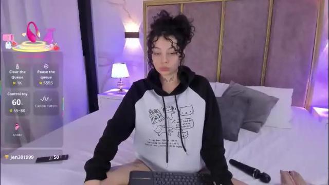 Image 6 of kathegomez_ Stream on Chaturbate on 1 month ago