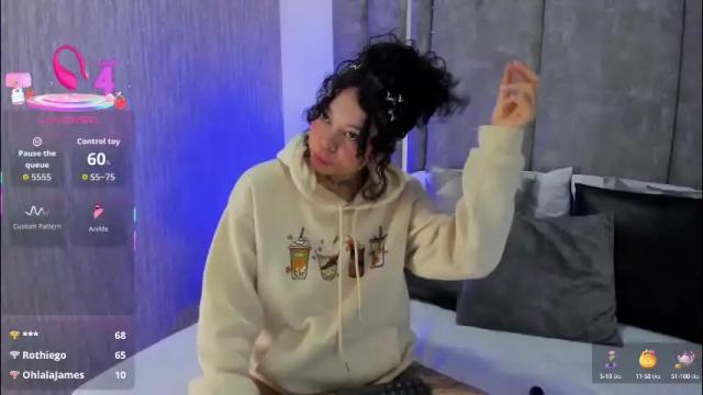 Image 12 of kathegomez_ Stream on Chaturbate on 19 days ago