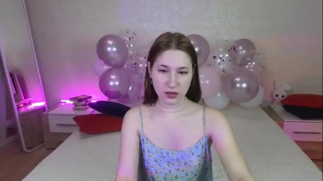 Image 2 of katheri_ne_ Stream on Chaturbate on 25 months ago