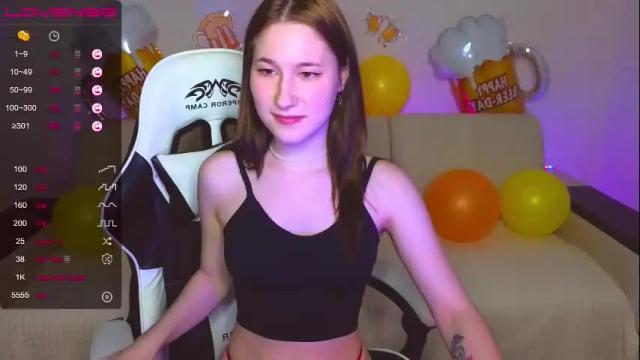 Image 4 of katheri_ne_ Stream on Chaturbate on 25 months ago