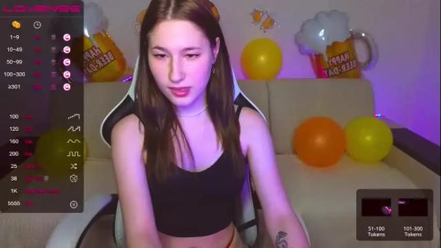 Image 7 of katheri_ne_ Stream on Chaturbate on 25 months ago