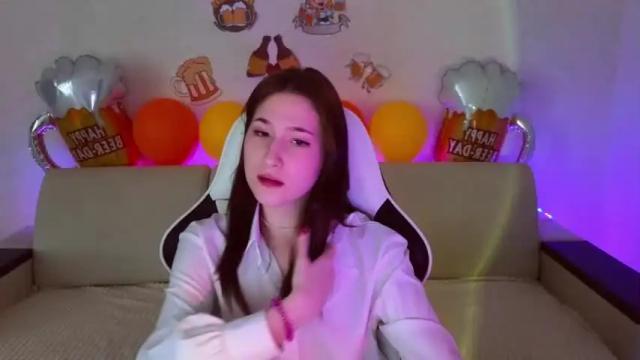 Image 6 of katheri_ne_ Stream on Chaturbate on 25 months ago