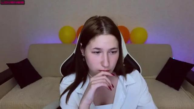 Image 11 of katheri_ne_ Stream on Chaturbate on 25 months ago