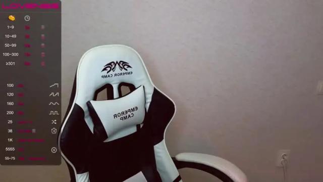 Image 2 of katheri_ne_ Stream on Chaturbate on 24 months ago