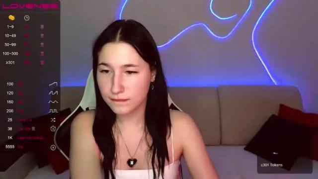 Image 12 of katheri_ne_ Stream on Chaturbate on 24 months ago