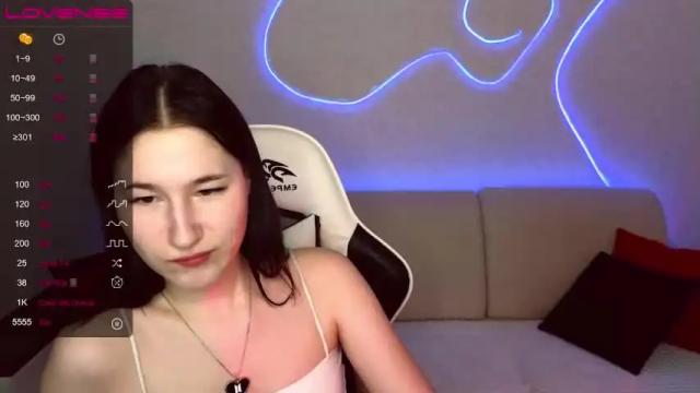Image 3 of katheri_ne_ Stream on Chaturbate on 24 months ago