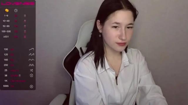 Image 4 of katheri_ne_ Stream on Chaturbate on 23 months ago