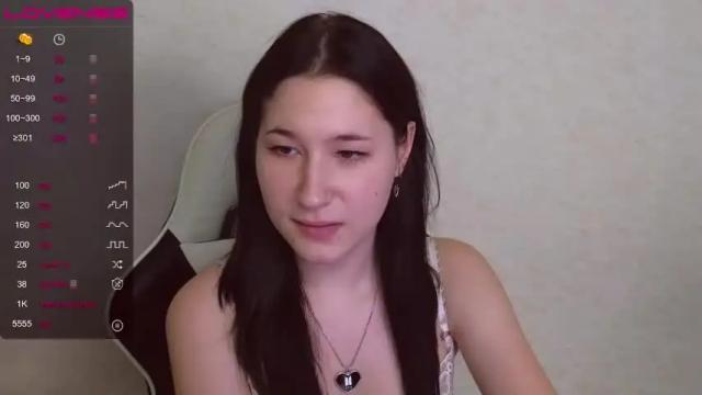 Image 3 of katheri_ne_ Stream on Chaturbate on 23 months ago