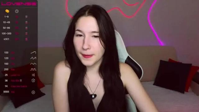 Image 2 of katheri_ne_ Stream on Chaturbate on 23 months ago