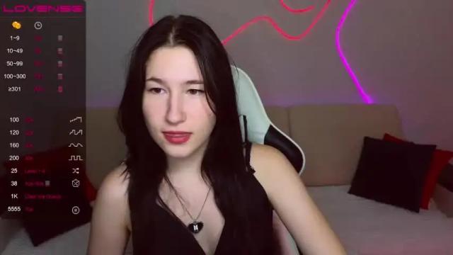 Image 3 of katheri_ne_ Stream on Chaturbate on 23 months ago